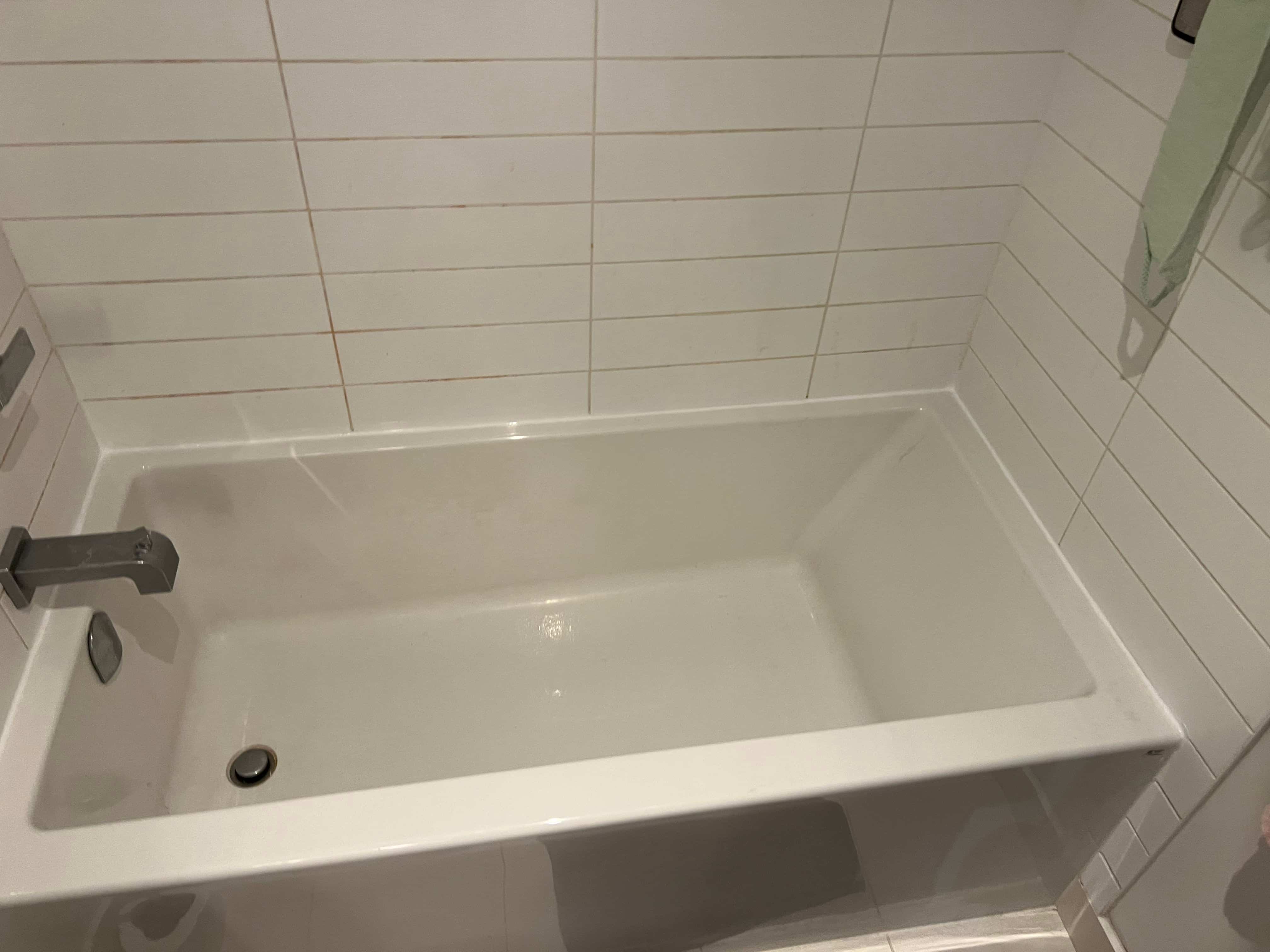 Professional Bathroom Caulking